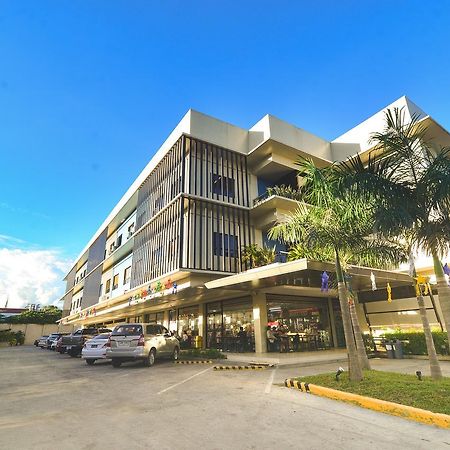 Felix Residences Cebu Екстериор снимка