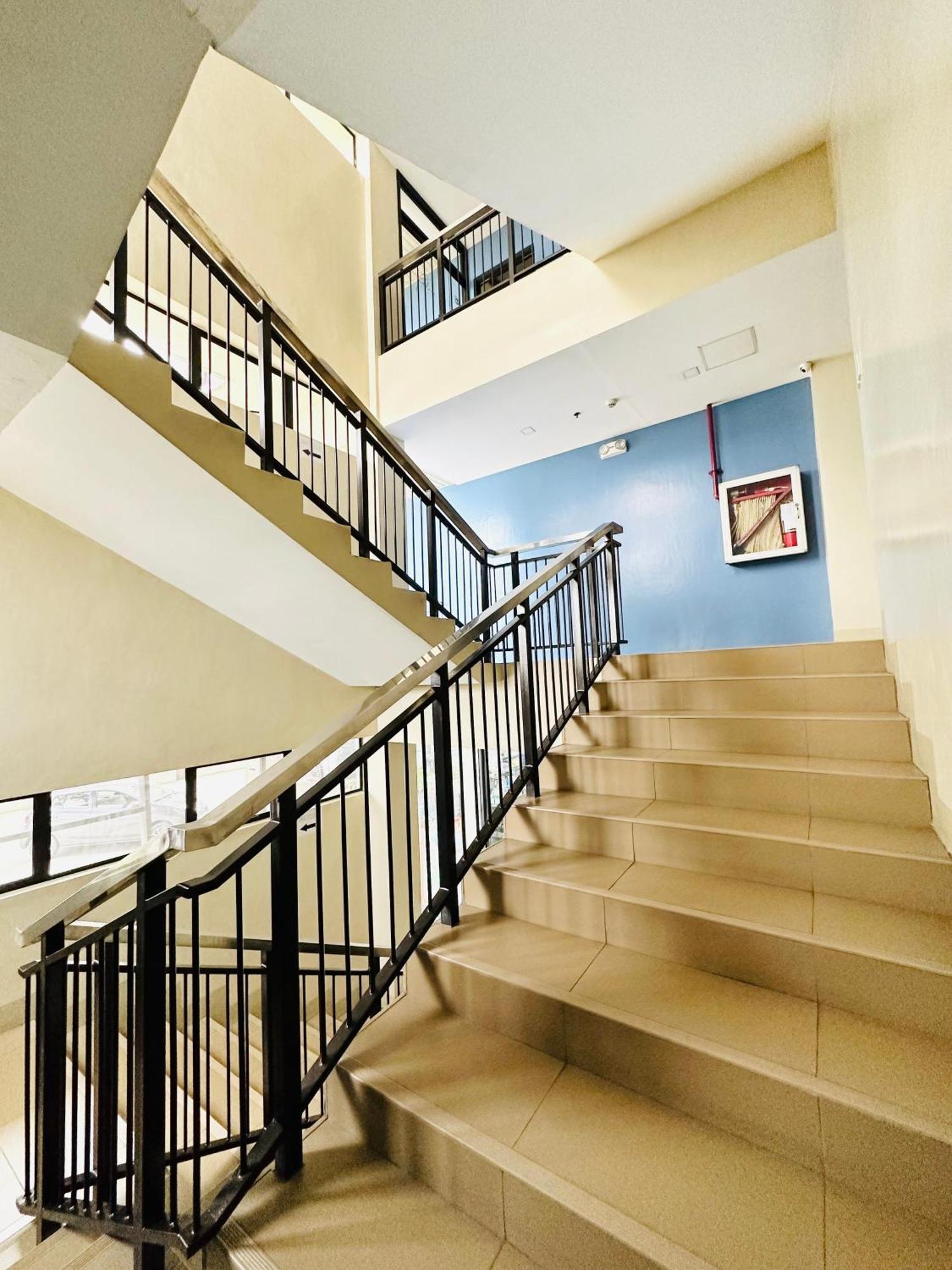 Felix Residences Cebu Екстериор снимка