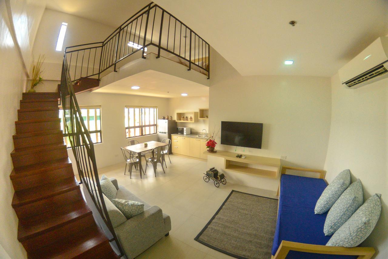 Felix Residences Cebu Екстериор снимка