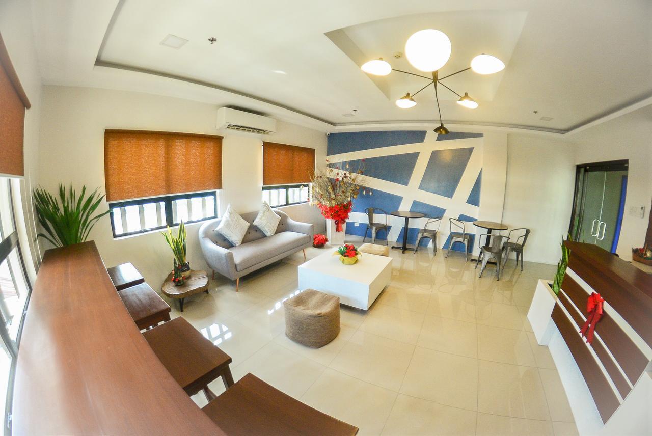 Felix Residences Cebu Екстериор снимка