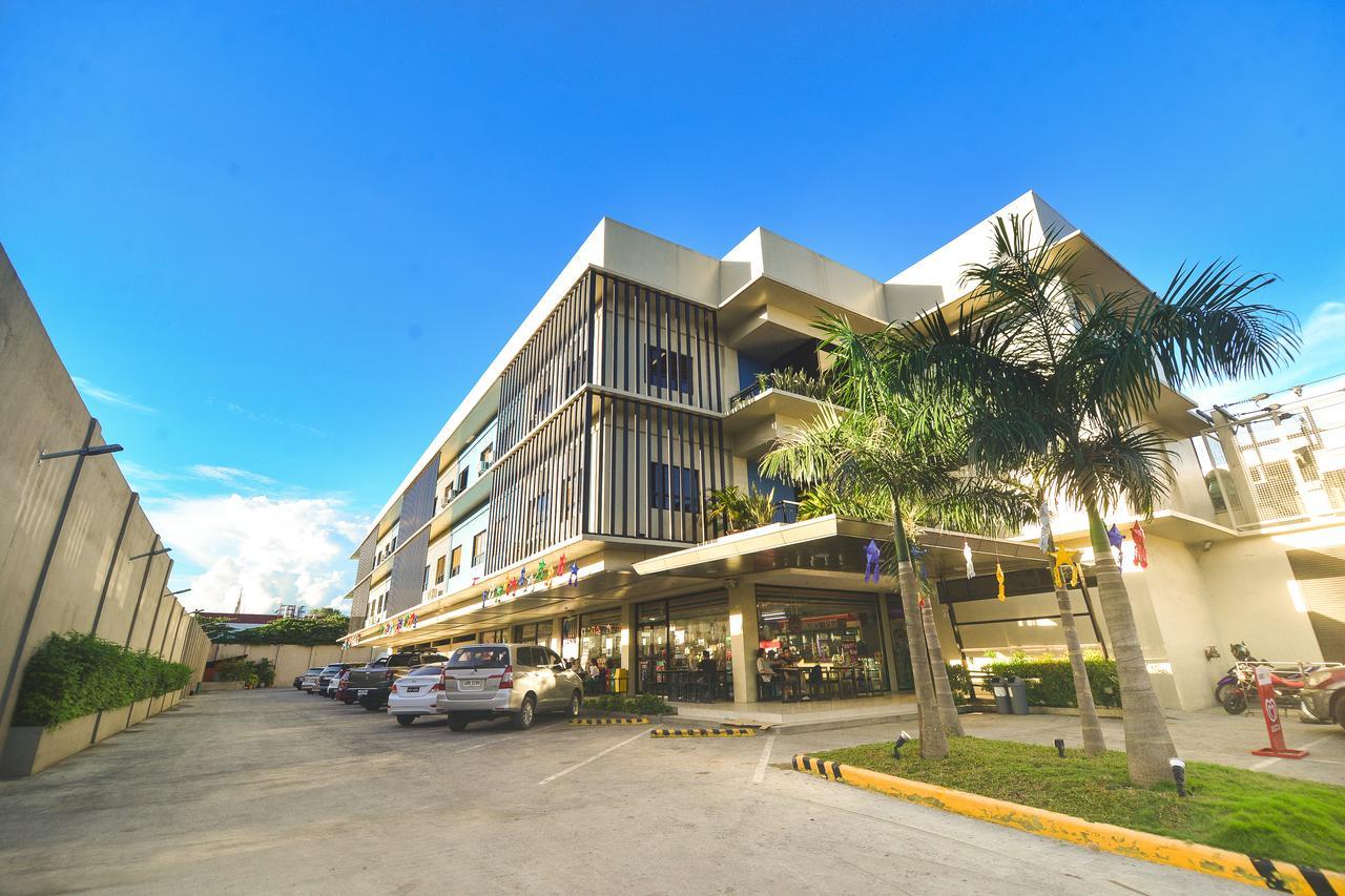 Felix Residences Cebu Екстериор снимка